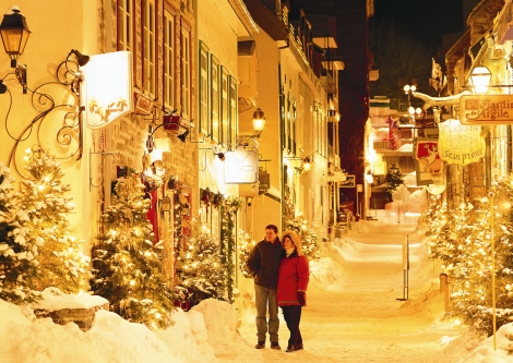 Vacations Magazine: December: Holiday Lights